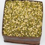 unpolished moong chilka-dal